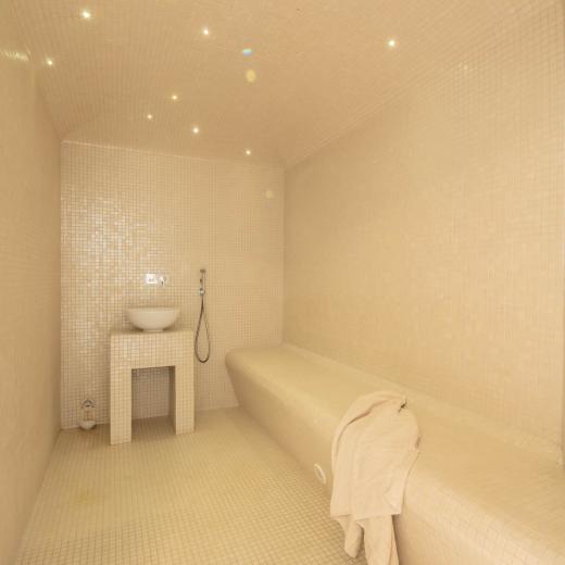 Le Burgundy Paris - Cabine Soin du Cheveu Spa